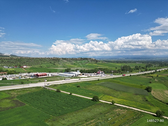 DEVREKANİ YOLU ANA ASFALTINA 100 METRE TARLA - Görsel 5
