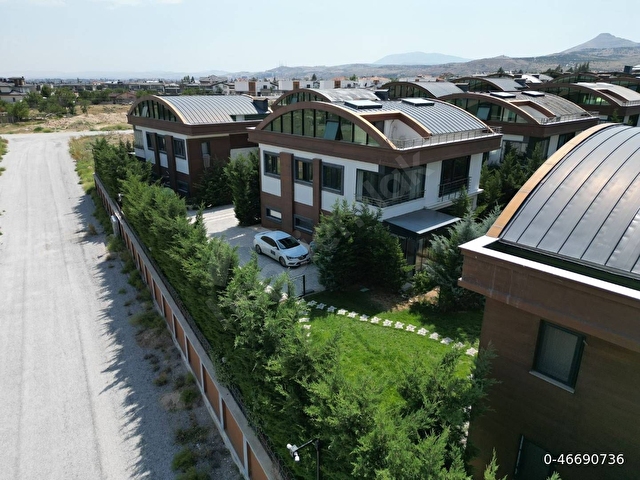 CAZİP TRİPLEX VİLLA GÜVENLİKLİ SİTEDE - Görsel 9