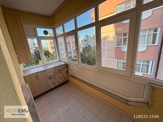 Meram Kozağaçta Park Manzaralı Arakat 3+1 Satılık Daire - Görsel 13