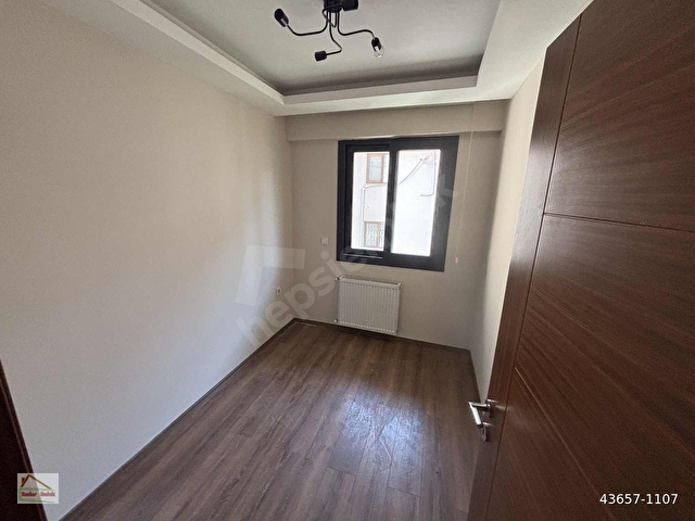 Balçova Eğitim Mahallesinde 2+1 3Yaşında Asansörlü Satılık Daire - Görsel 18
