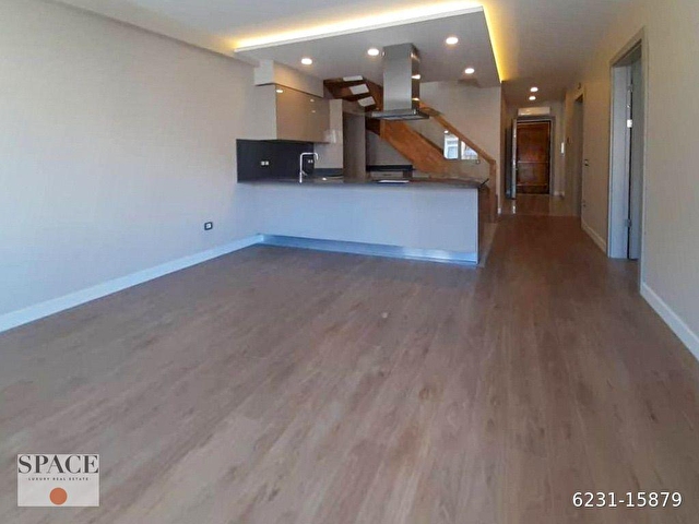 Şişli Genç Binada 2+1 Satılık Dubleks Daire