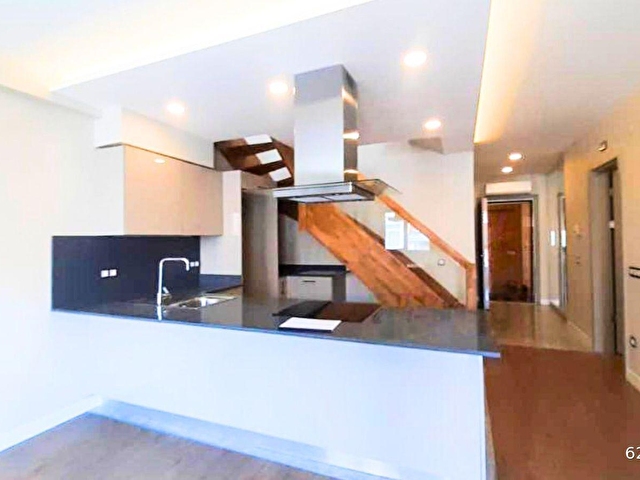 Şişli Genç Binada 2+1 Satılık Dubleks Daire