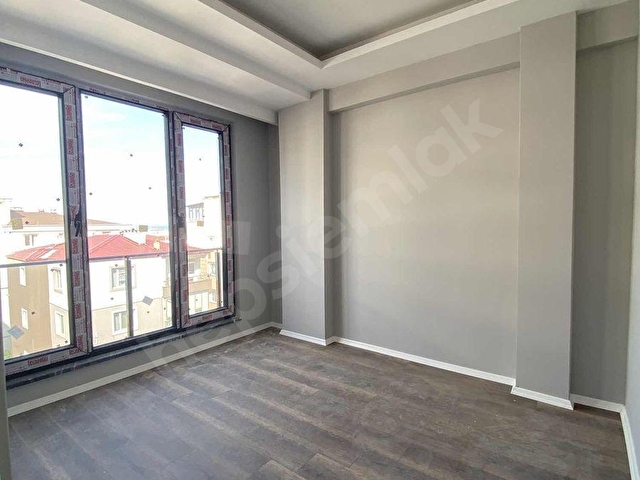 ÇELİK EMLAKTAN KİRALIK 1+1 LÜKS DAİRE - Görsel 15