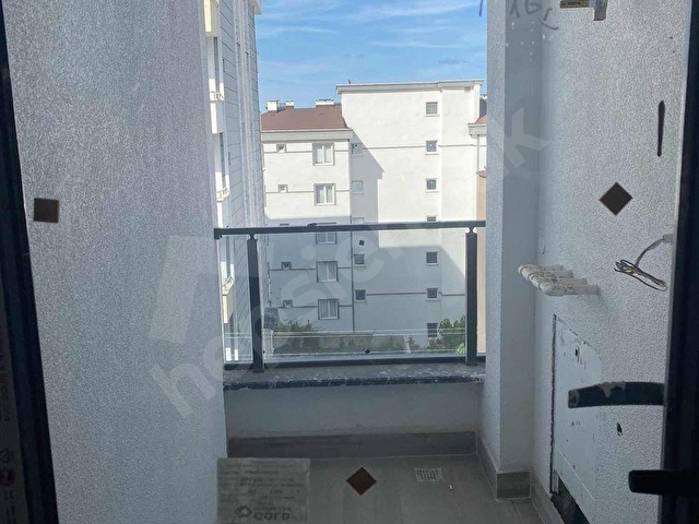 ÇELİK EMLAKTAN KİRALIK 1+1 LÜKS DAİRE - Görsel 18