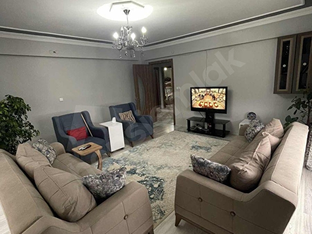 SERDİVANDA ARSA FİYATINA 2 DAİRE! TİCARİ POTANSİYELLİ! - Görsel 4