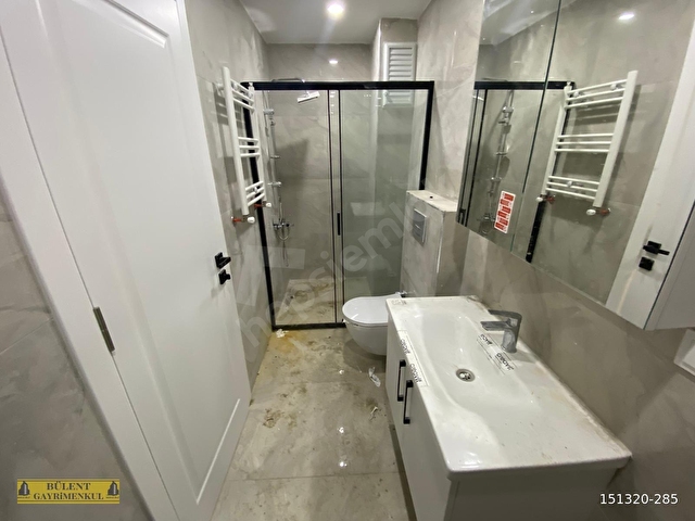 BAHÇELİEVLER SFIR DAİRE 1.KAT 3+1 KAPALI OTO PARKLI ASANSÖRLÜ - Görsel 16
