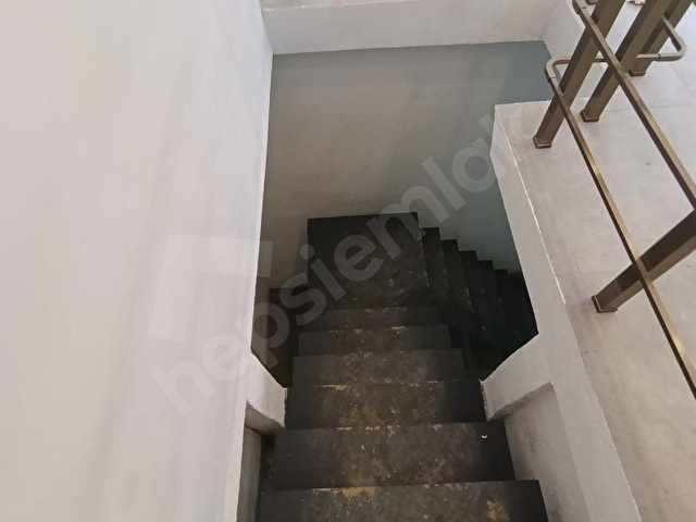 BAHÇELİEVLER ÇALIŞLAR CADDESİ GİRİŞİNDE KİRALIK DÜKKAN - Görsel 13