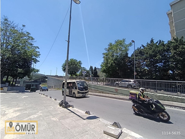 BAHÇELİEVLER ÇALIŞLAR CADDESİ GİRİŞİNDE KİRALIK DÜKKAN - Görsel 3