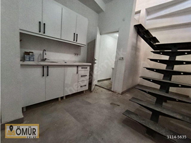 BAHÇELİEVLER ÇALIŞLAR CADDESİ GİRİŞİNDE KİRALIK DÜKKAN - Görsel 11