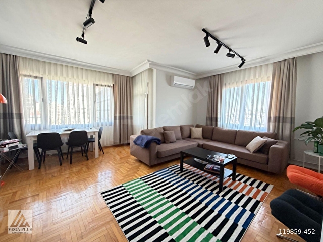 SAHRAYICEDİTTE 115m2 NET,HİLTON OTEL ARAKASINDA TADİLATLI 3+1