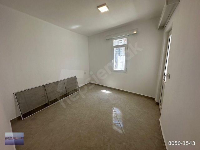 Bodrum gümbet‘te merkezi konumda bakımlı satılık 2 + 1 80 m2 üst kat  Daire daire - Görsel 4