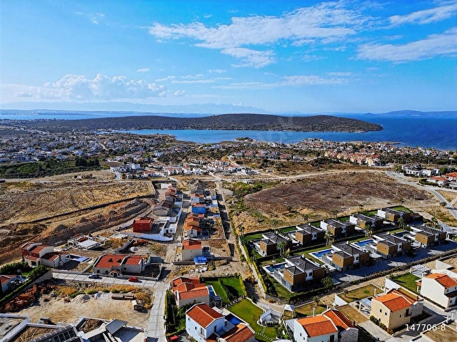 PUSULADAN REİSDEREDE SATILIK DENİZ MANZARALI 4+1 MODERN VİLLA - Görsel 23