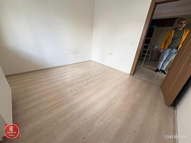 MALAZGİRT MAH. 12.CADDE CEPHE ASANSÖRLÜ 130 M2 ARA KAT 3+1 DAİRE - Görsel 14