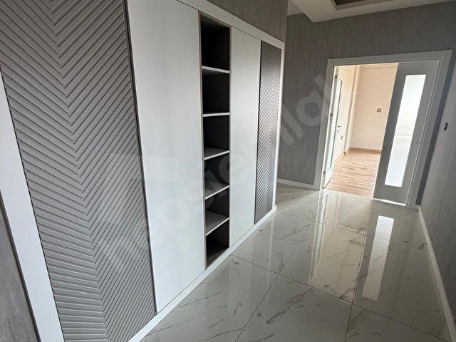 KONYA SELÇUKLU YAZIR MH DE KİRALIK 4+1 GENİŞ LÜKS DAİRE