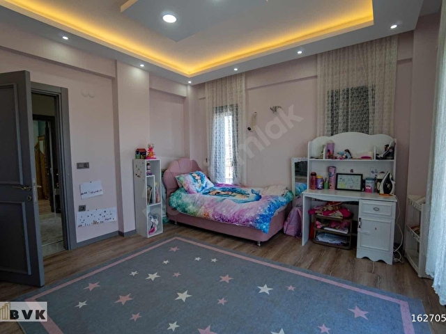 Urla İçmeler Mahallesinde Satılık 4+1 Müstakil Villa - Görsel 21