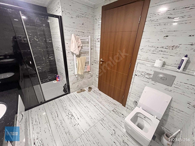 KIZLARPINARI CAD EMSALSİZ 240 M2 NET 4.5+1 TERAS BALKONLU E.BANY - Görsel 24