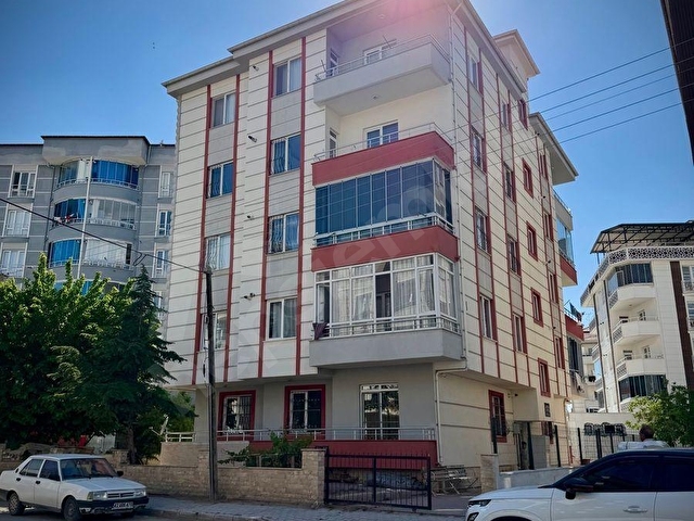 ORHANGAZİ MAHALLESİ MERKEZE YAKIN LOKASYONDA KİRALIK 2+1 DAİRE