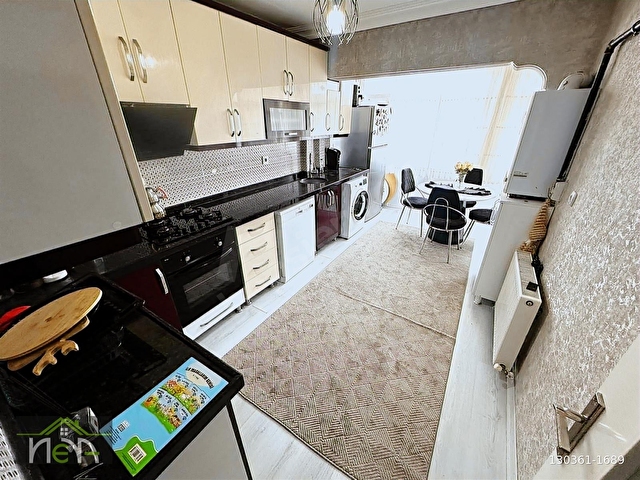NEVADAN MALAZGİRT MH 3+1 BAĞIMSIZ ARA KATTA FUL YAPILI DAİRE !!