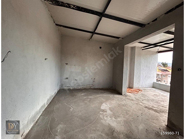 ÇATALARIKTA OKULLAR BÖLGESİNE YAKIN EŞYASIZ 2+1
