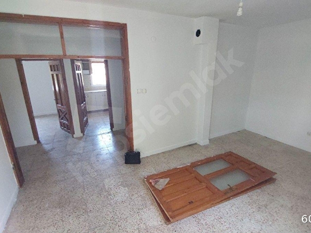 Simge Emlakta foça merkezde kiralık daire - Görsel 11