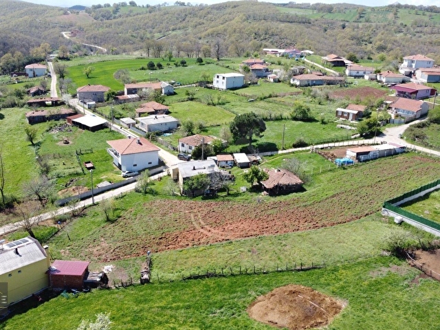 BOSTANDERE KÖYÜNDE SATILIK ARSA - Görsel 10