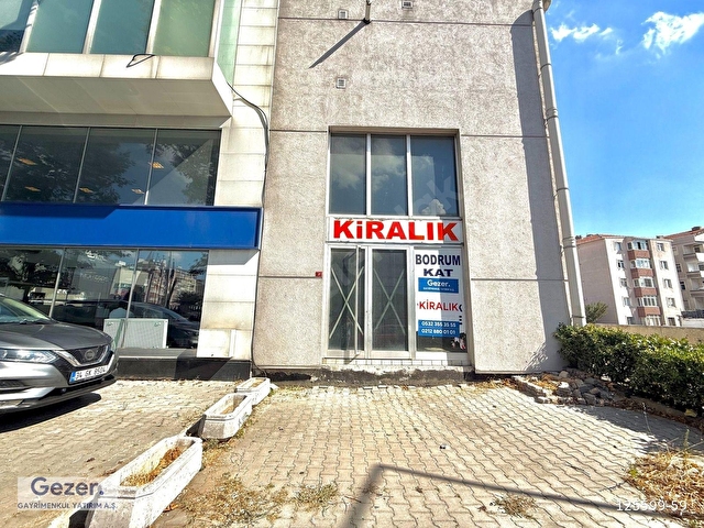 ETHEM GEZER- AVCILAR E-5 YANYOL 1000m² H:5,40m MÜSTAKİL DEPO - Görsel 4
