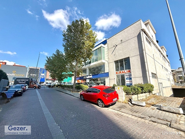 ETHEM GEZER- AVCILAR E-5 YANYOL 1000m² H:5,40m MÜSTAKİL DEPO - Görsel 3