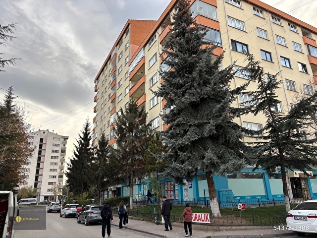 ÇİZGİ EMLAKTAN VİŞNELİK MUHTARLIK/BULVAR YAKINI KİRALIK 3+1