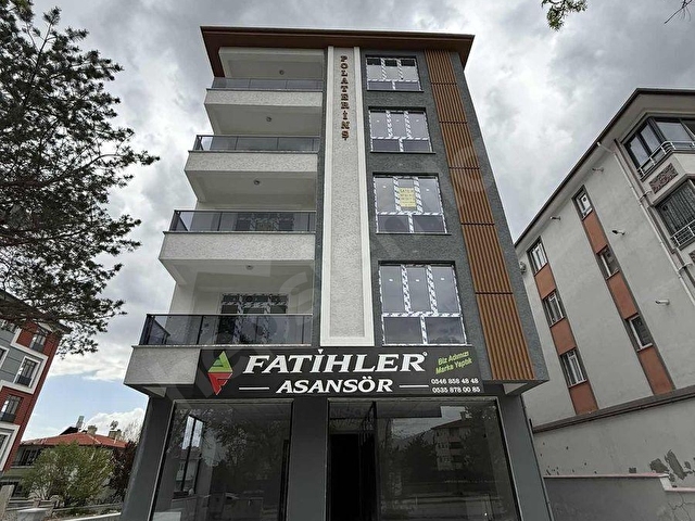 MONADAN KIŞ BAHÇEL CAD. ÜZERİ AYRI MUTFAKLI FIRSAT SATILIK 1+1 - Görsel 2