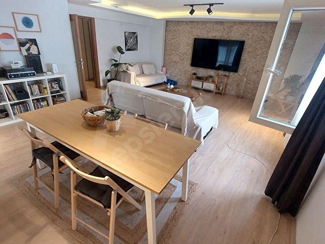 BOSTANLIDA DENİZE VE İZBANA YÜRÜME MESAFESİNDE 3+1 DAİRE - Görsel 6