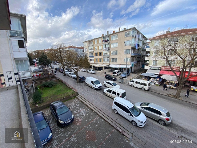 PEKESENDEN KUYUYAZISI CADDESİ ÜZERİNDE ARA KAT ÖN CEPHE DAİRE - Görsel 15