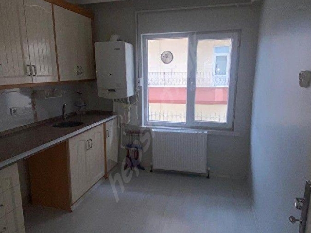 VERGİ DAİRESİ YANİ MASRAFSIZ KİRALİK DAİRE - Görsel 2