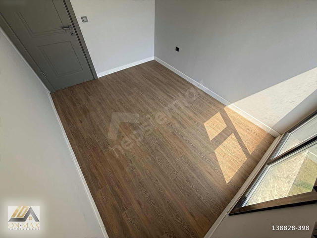 ONMAX BAHÇELİEVLERDE SATILIK SIFIR 2+1 225 M2 BAHÇELİ LÜX DAİRE - Görsel 19