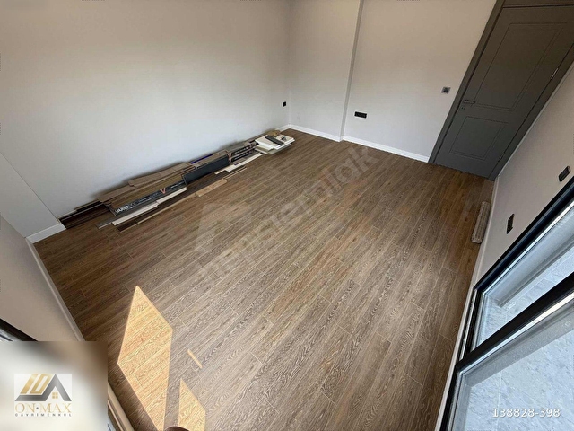 ONMAX BAHÇELİEVLERDE SATILIK SIFIR 2+1 225 M2 BAHÇELİ LÜX DAİRE - Görsel 10
