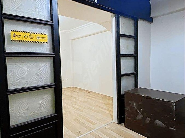 KİRALIK DÜKKAN OFİS MERKEZ ÇARŞIDA KONAK PASAJIN DA 28 M2 - Görsel 13