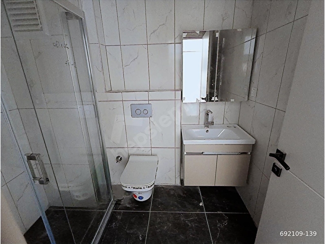 AYBÜ Yakını Cadde Üzerinde Kiralık Lüks 1+1 Daire - Görsel 14