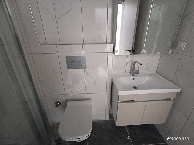 AYBÜ Yakını Cadde Üzerinde Kiralık Lüks 1+1 Daire - Görsel 17