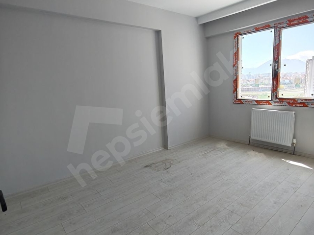 Zümrüt Saraybosna Da Bulunan Meskenlı 4+1 Lüks Daire - Görsel 21