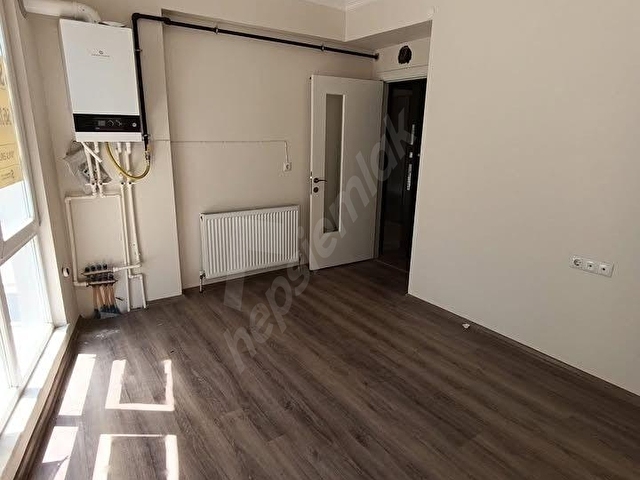 İNCE GAYRİMENKULDEN ÇARŞIYA YÜRÜME MESAFESİNDE SATILIK SIFIR ARA KAT APART - Görsel 6
