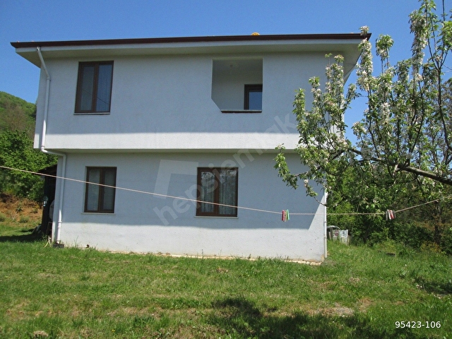 GÖLYAKA-YAZLIK MAH.TEK TAPU- 1.370M2 ARSA İÇİ-SATILIK İKİ KATLI MÜSTAKİL EV - Görsel 2