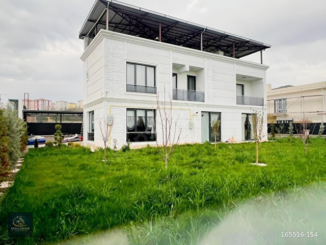 VEGA GROUPTAN ATAŞEHİRDE 5+1 ULTRA LÜKS VİLLA