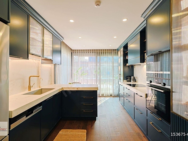 Premium Mülk Uzmanından Güzelbahçede Satılık Villa - Görsel 14