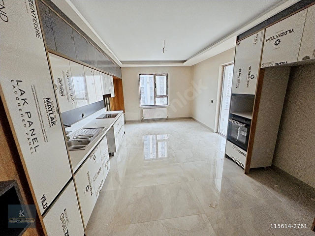 OVACIKTA E.BANYOLU GİYİNME ODALI ULTRA LÜKS YAPILI 4+1 DAİRE - Görsel 3