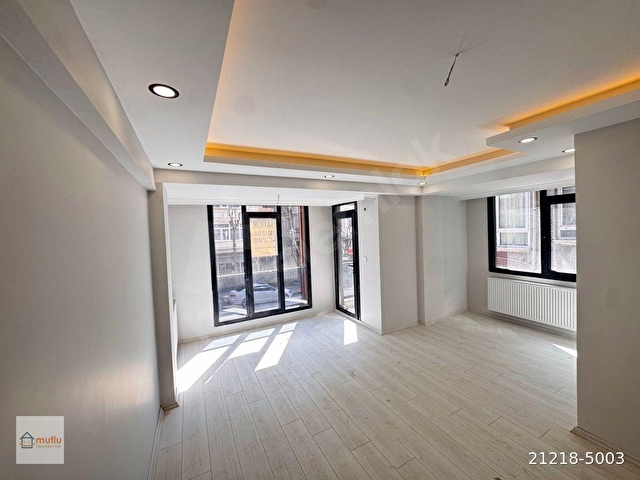BAHÇELİEVLER YAYLA MERKEZDE, SIFIR, GÜNEY CEPHE, OTURUMA HAZIR, 2+1 SATILIK KÖŞE DAİRE