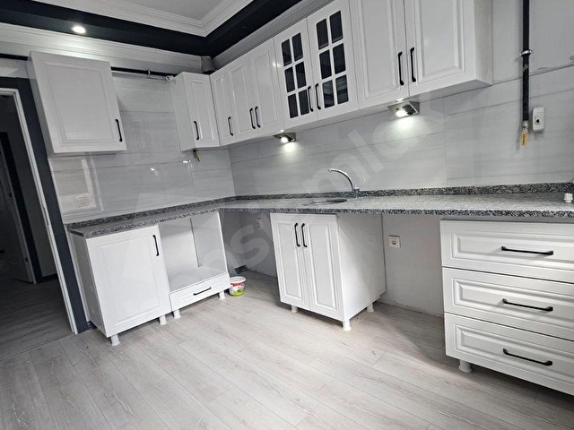 SÜNBÜL İNŞAAT EMLAKtan FIRSAT!! 2+1 FİYATINA Z.ISITMA 3+1 DAİRE - Görsel 2