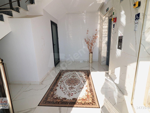 ALTINTAŞ HAVAALANI KARŞISI HAVUZLU SİTEDE FULL EŞYALI SIFIR 1+1 OFİS / HOME OFİS DAİRE - Görsel 11