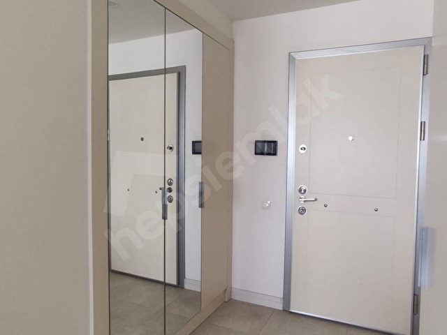 REMAX MODEL DEN SINPAŞ AQUA CITY F1 KULEDE 1+1 EŞYALI KIRALIK DAIRE - Görsel 17