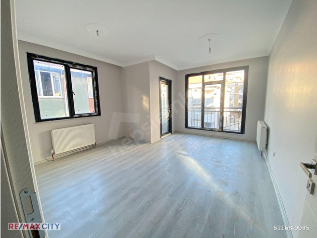 Remax Ahmetten SATILIK 2+1 SIFIR BOŞ DAİRE MALTEPE/ZÜMRÜTEVLER - Görsel 4