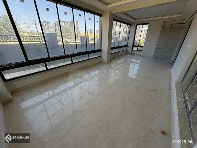 ERİKÇE ORMANLARI DİBİNDE 150 m² ÖZEL BAHÇELİ 4,5+1 LÜKS BAHÇE KA