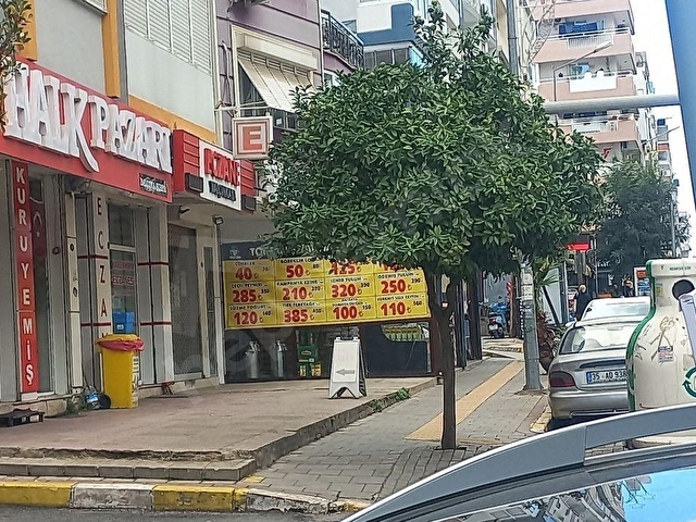 Balçova Sakarya Caddesi Üzerinde Satılık 155 M2. Dükkan